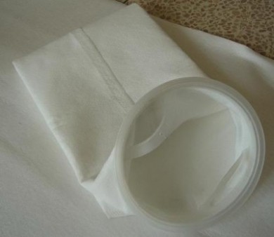 Túi PE polyester lọc nước thải có thể chịu nhiệt độ bao nhiêu ?